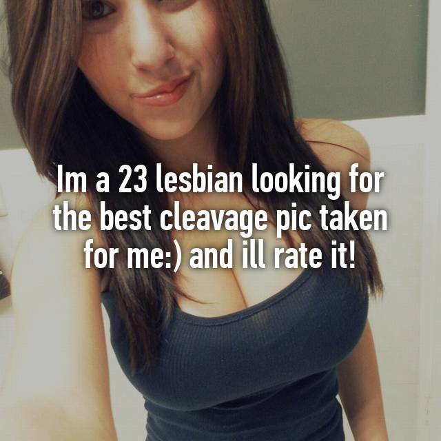 Lesbians Cleavage